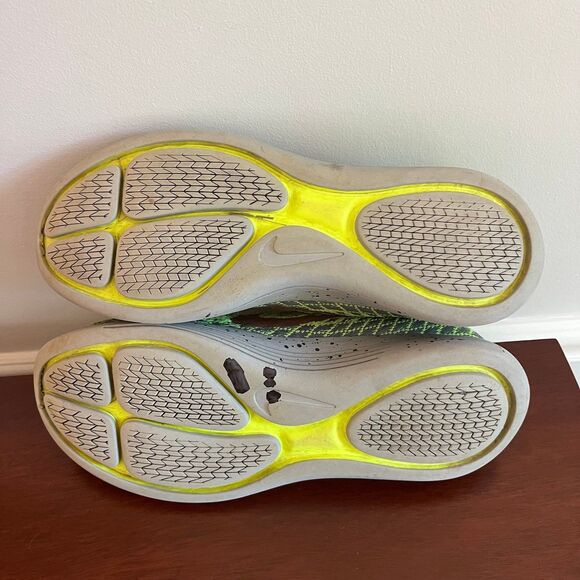 Nike Lunarepic Flyknit Shield Volt Green Running Shoes Mens 11 849664-700 main image 4